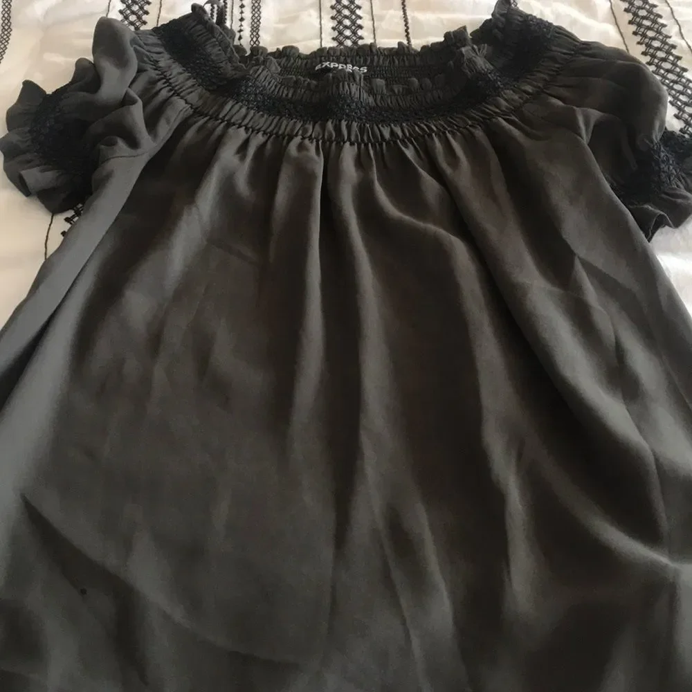 Express Top - Picture 1 of 5